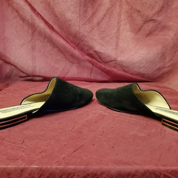 Flats - Picture 7 of 9